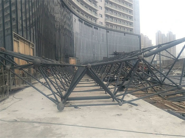 江都万豪酒店雨棚网架